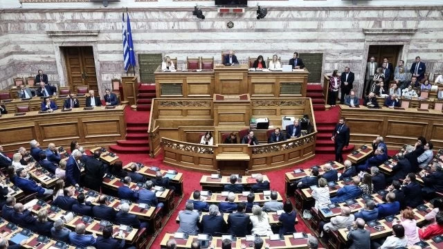 Διαβιβάστηκαν στη Βουλή ποινικές δικογραφίες για Παπαγγελόπουλο, Κουρουμπλή και Σαντορινιό